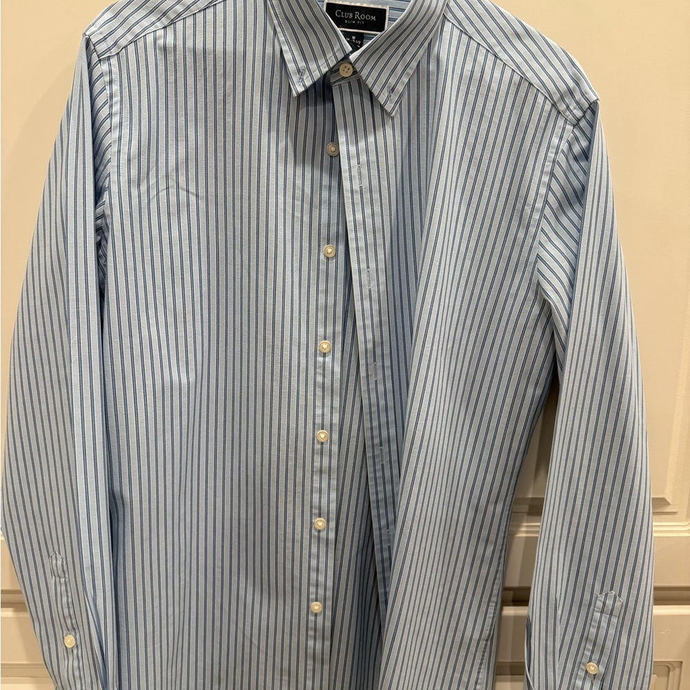 Club Room Men's Light Blue Pinstripe Dress Shirt